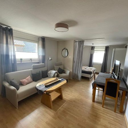 Appartement Am Stadtrand Von Minden Exterior foto