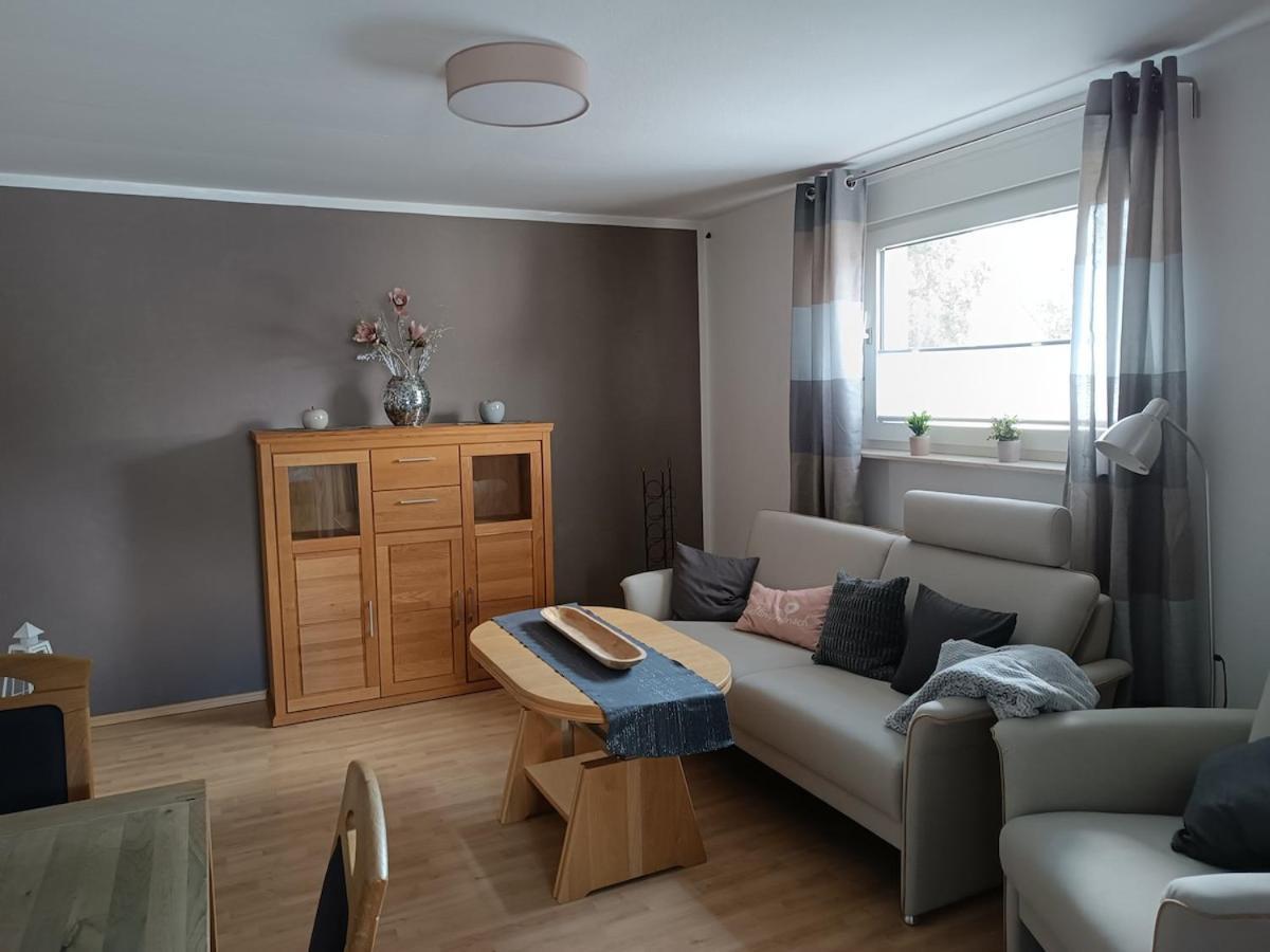 Appartement Am Stadtrand Von Minden Exterior foto