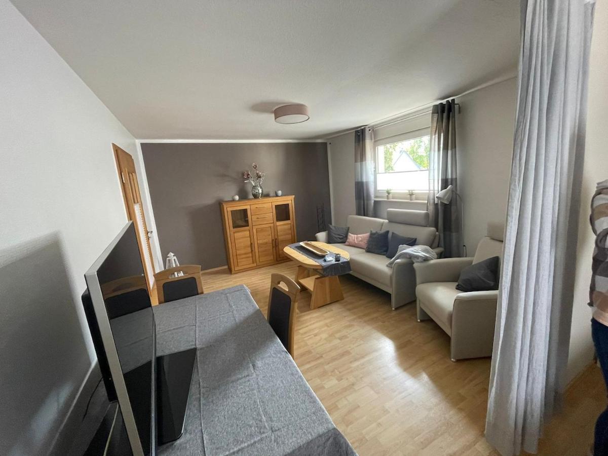 Appartement Am Stadtrand Von Minden Exterior foto